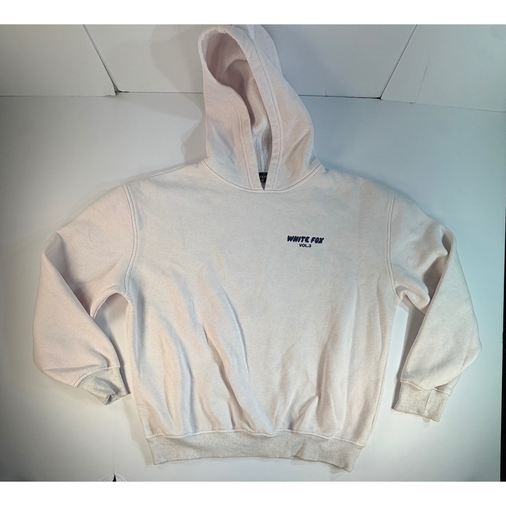 White Fox Boutique Vol.3 Oversized Hoodie White Graphic Sweatshirt L/XL